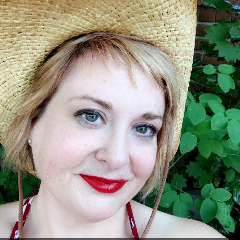 Meet your Posher, Michele